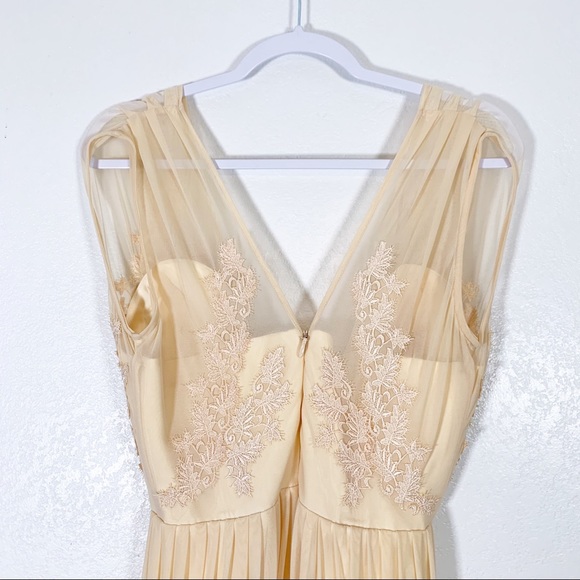 House of CB London Cerelia Dress Peach Small - Picture 11 of 13